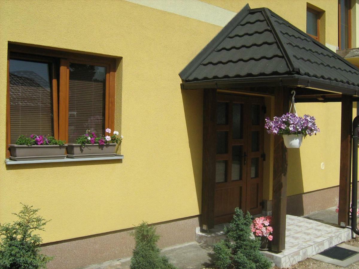 Guesthouse Mario Кореница Экстерьер фото